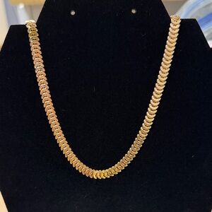 Elegant Gold Tone Necklace